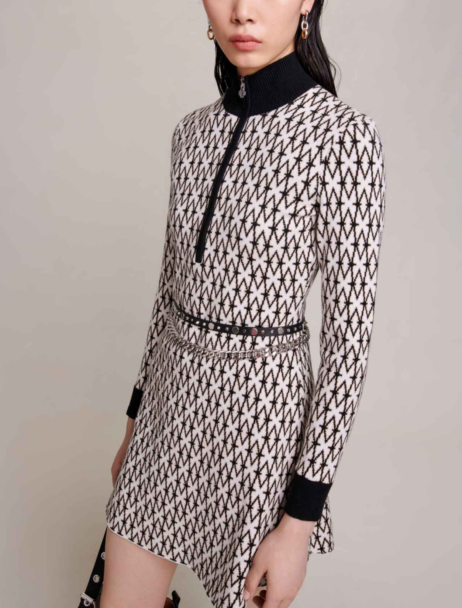 Abito corto monogramma in jacquard