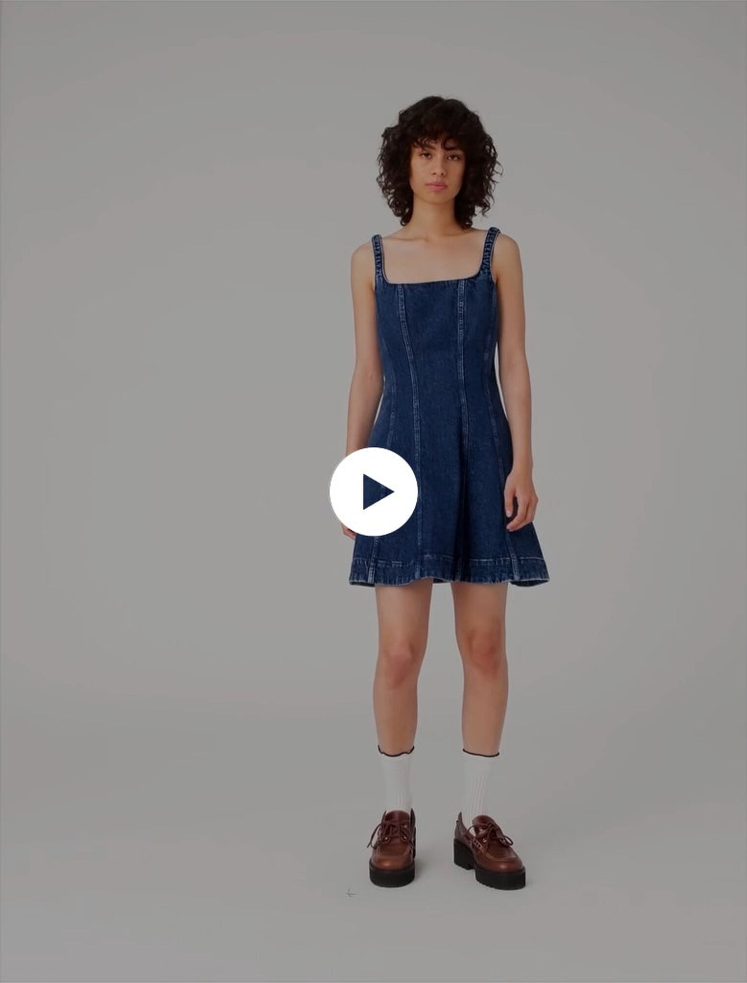 Abito babydoll corto in denim