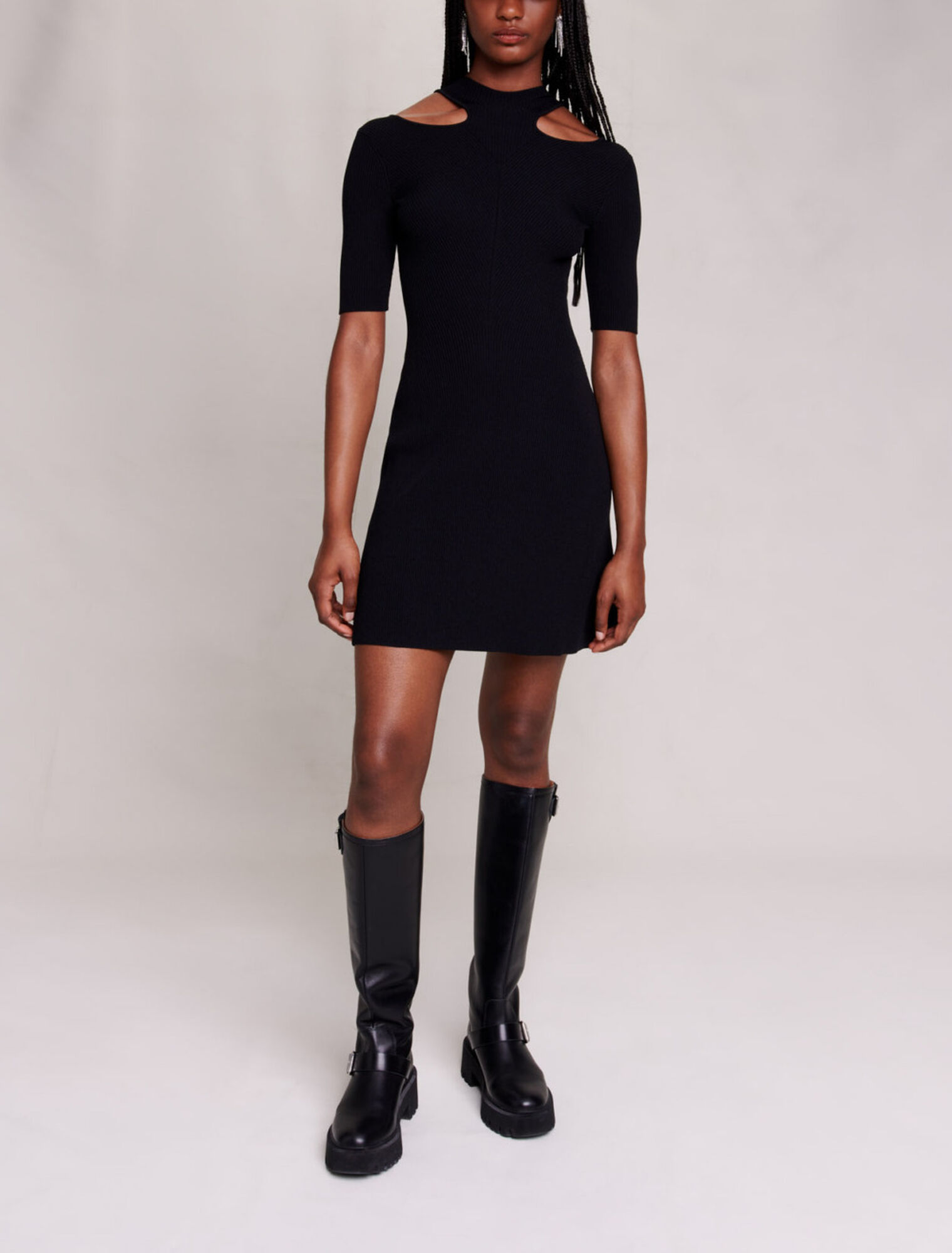 Abito corto traforato