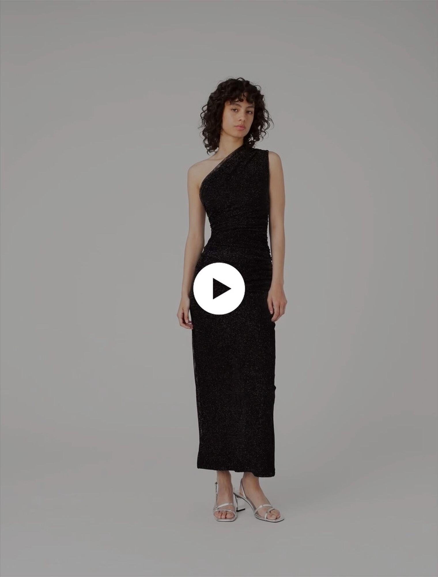 Abito asimmetrico in maglia strass