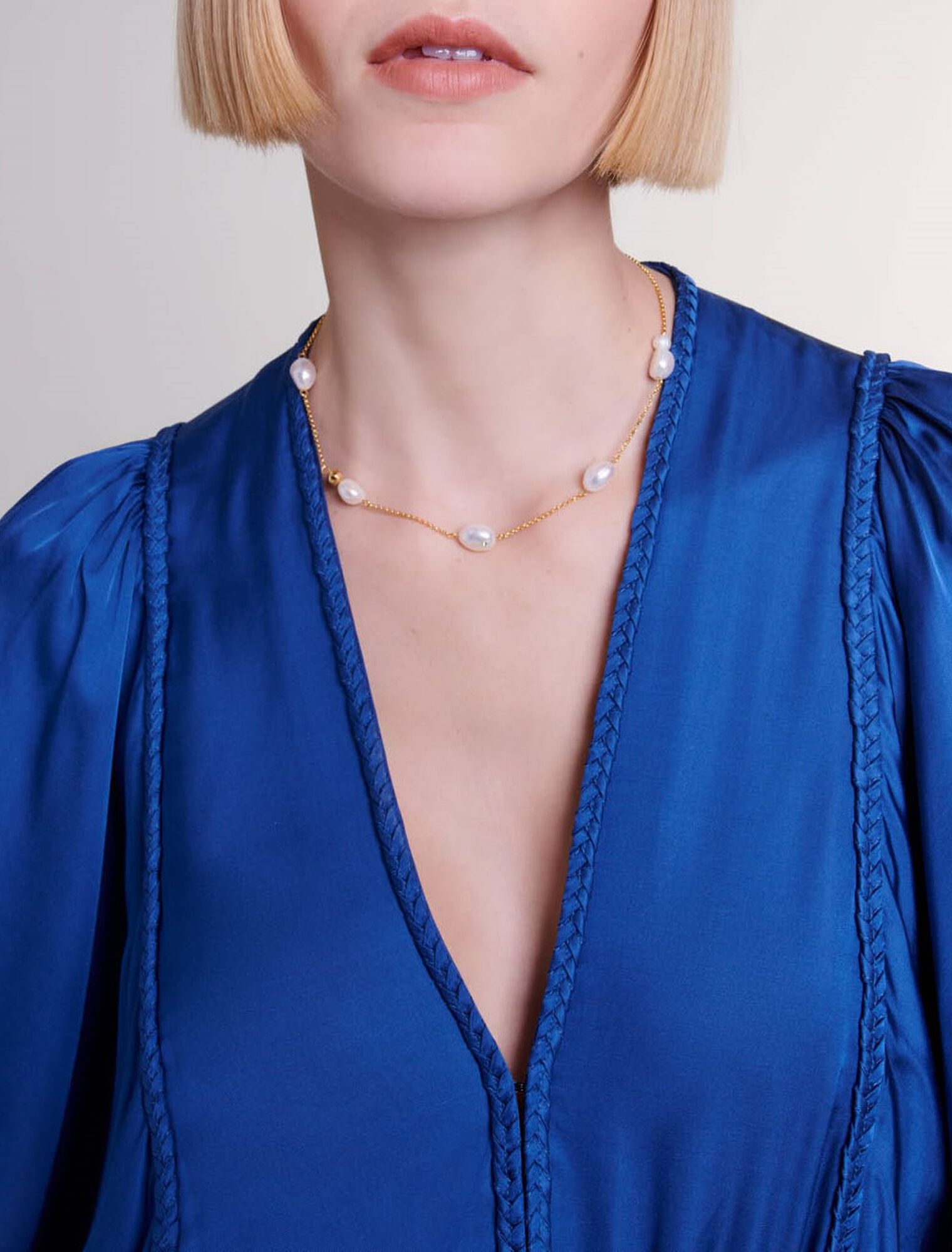 Collana con catena d'oro e perle