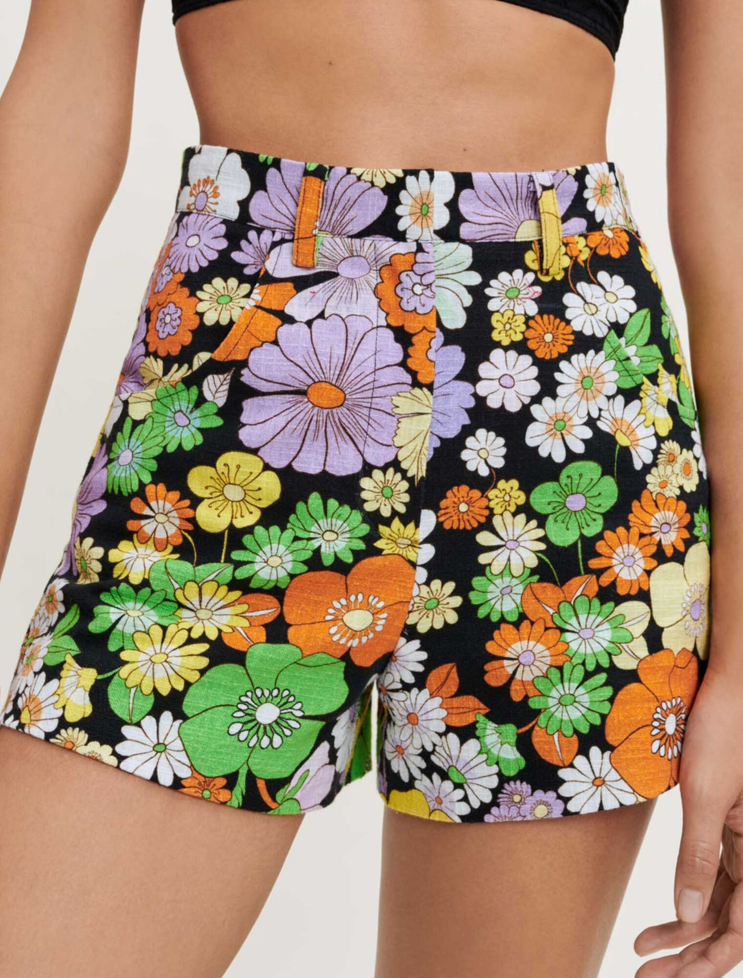 Pantaloncini con stampa floreale