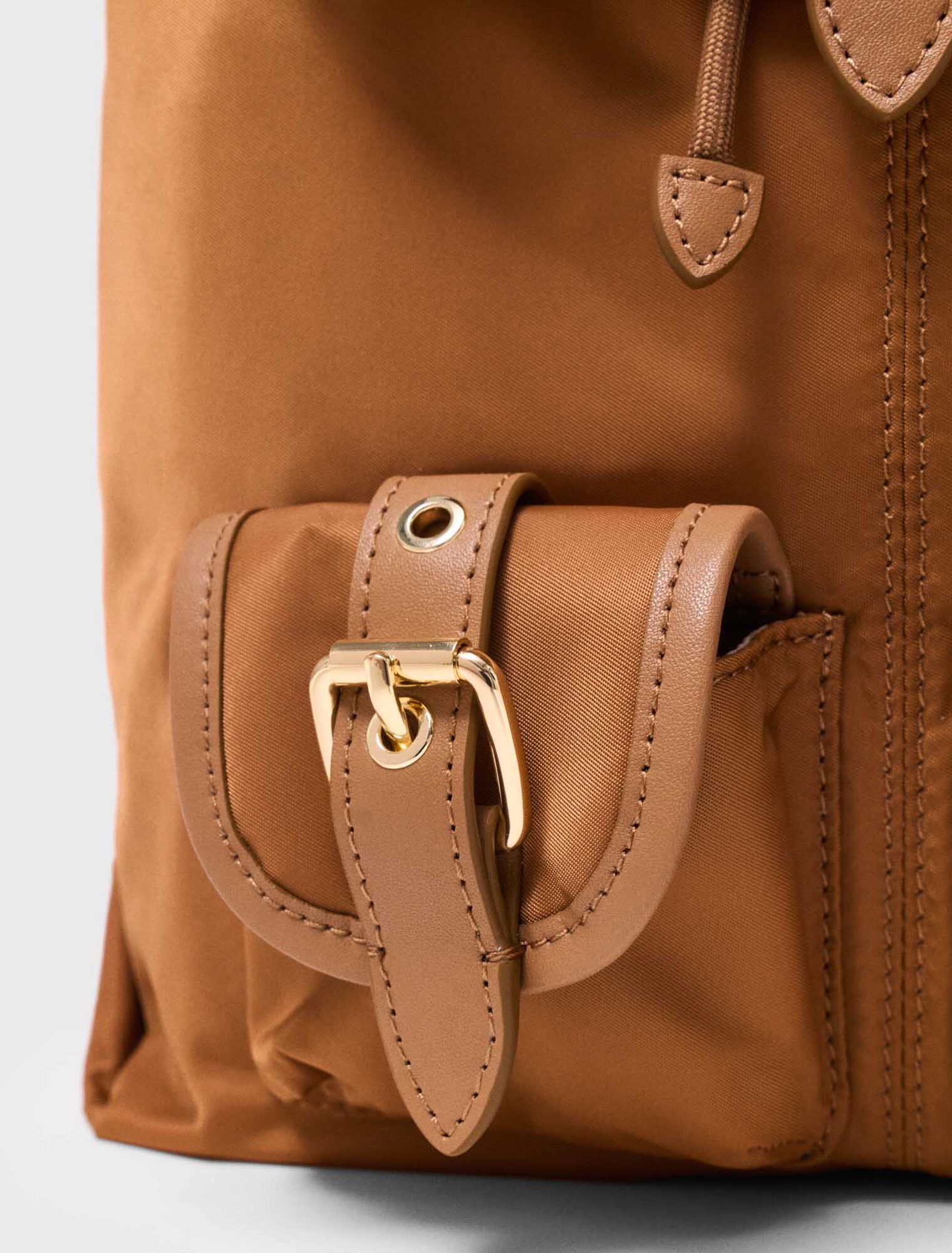 Zaino in pelle e nylon