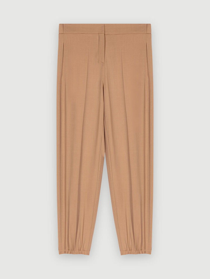 Pantaloni stretti alla caviglia