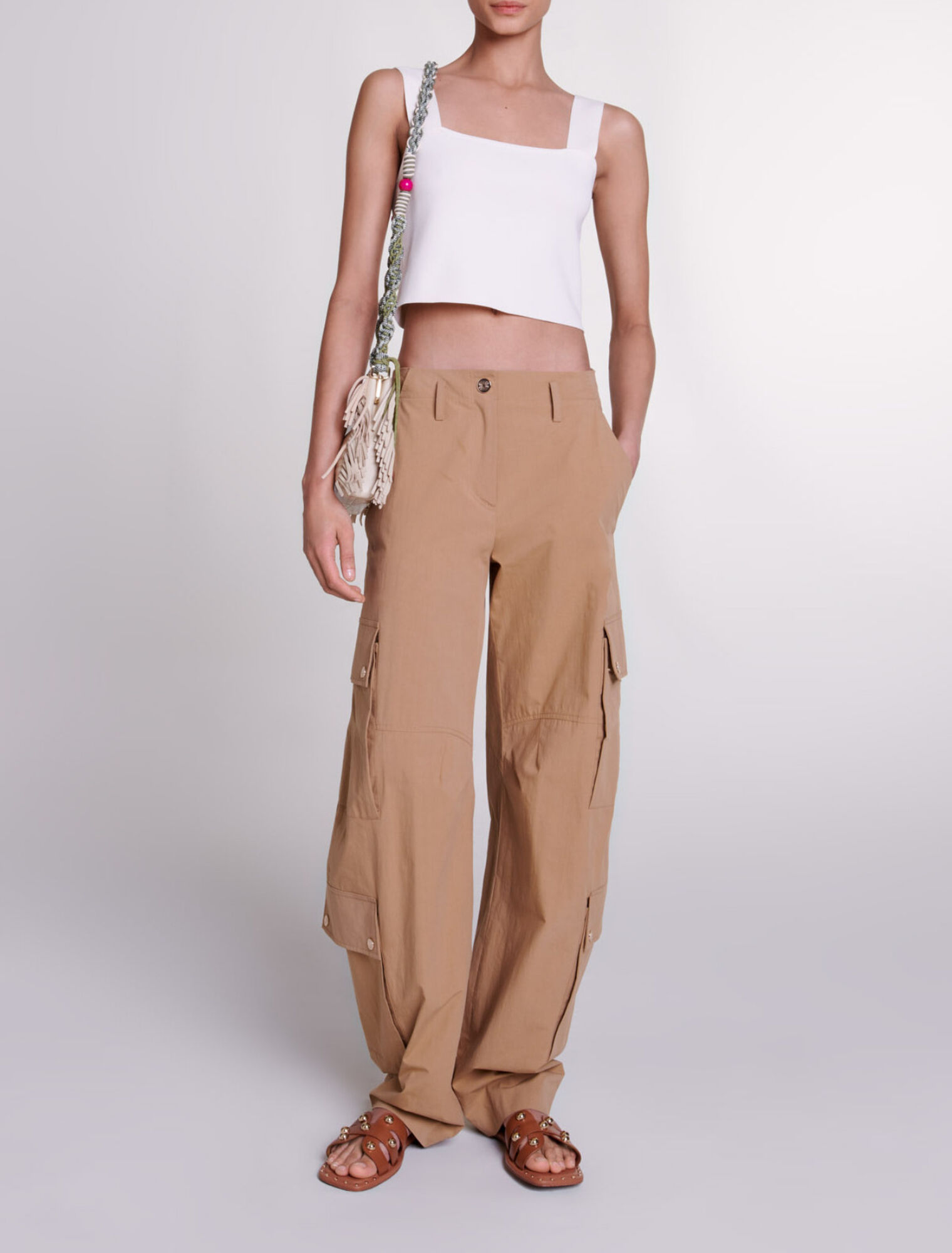 Pantaloni cargo con tasche