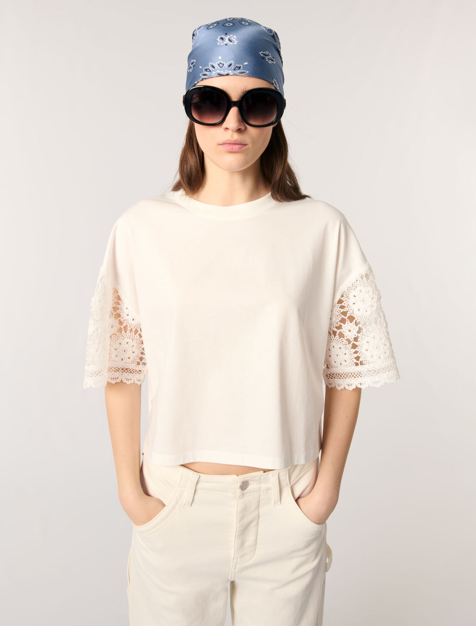 T-shirt con maniche in crochet
