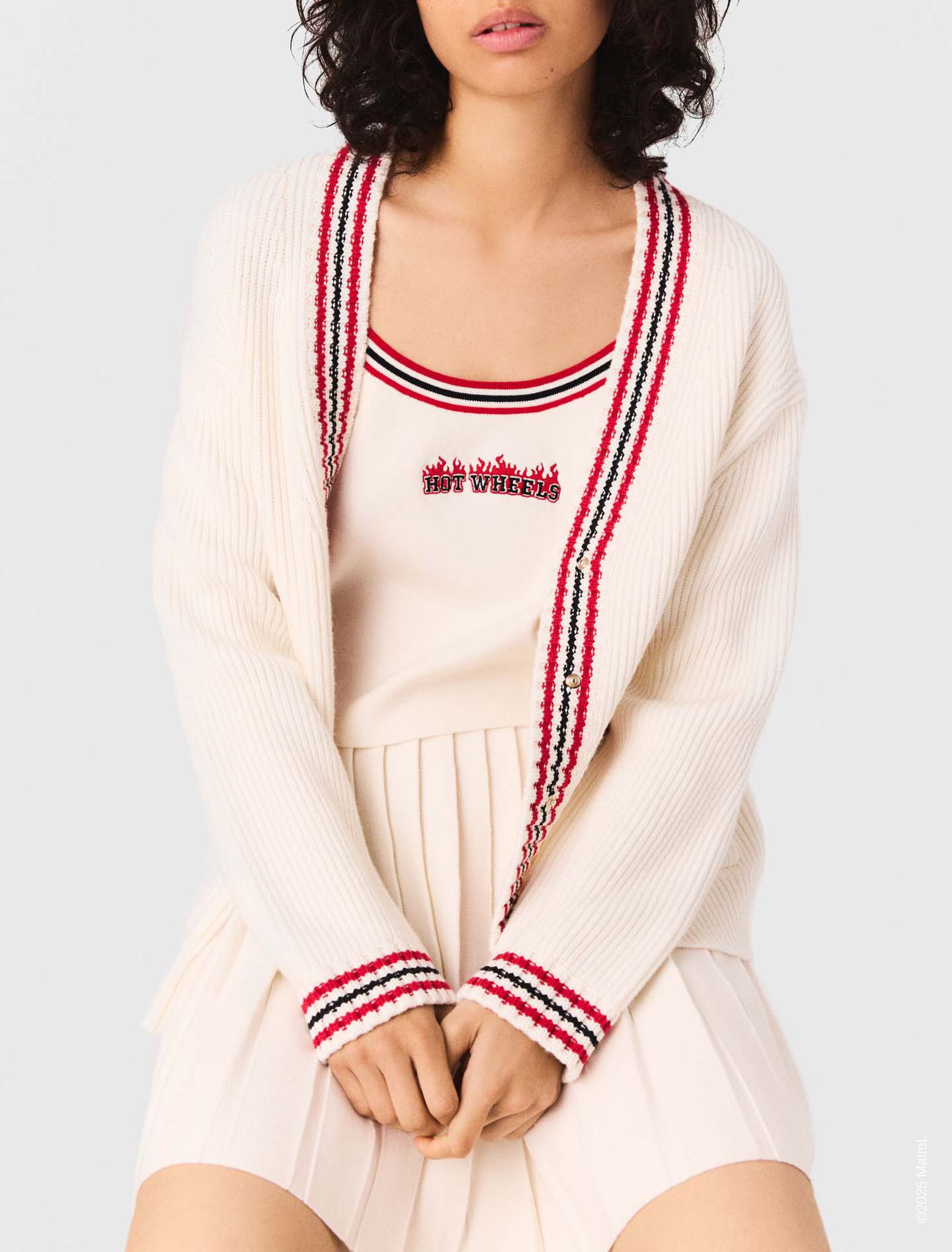 Cardigan lungo ricamato