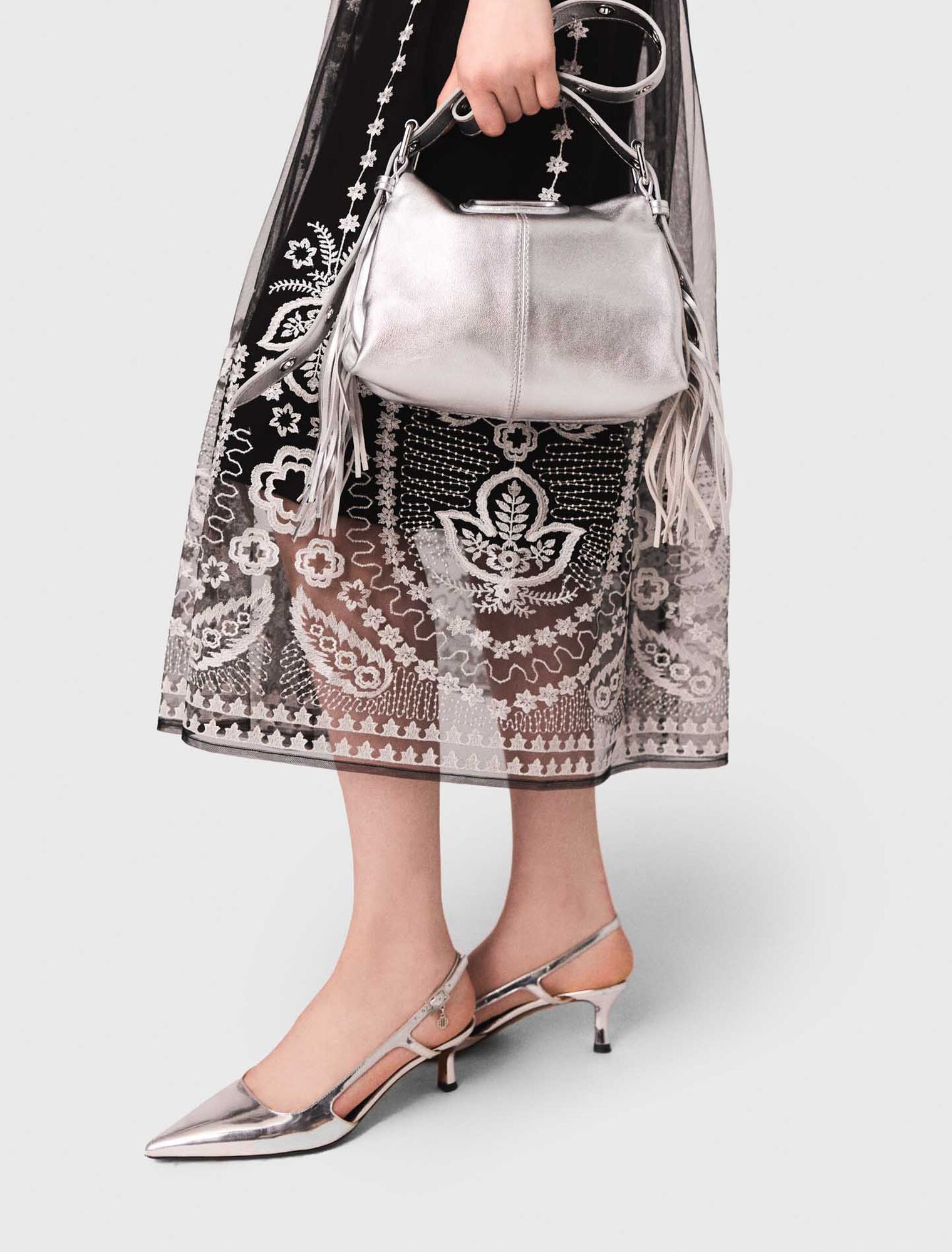 Gonna lunga in tulle ricamato