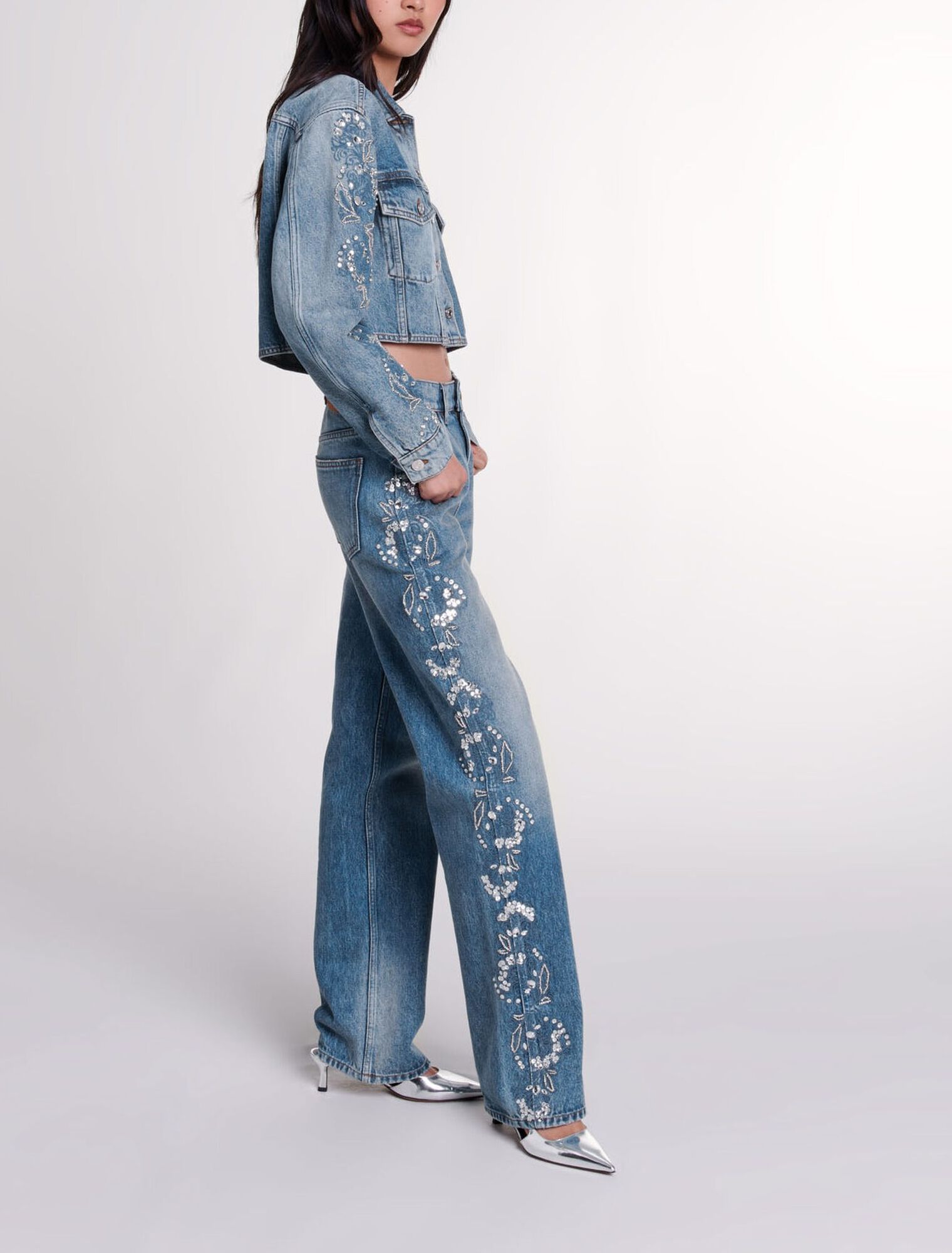 Jeans ricamati 