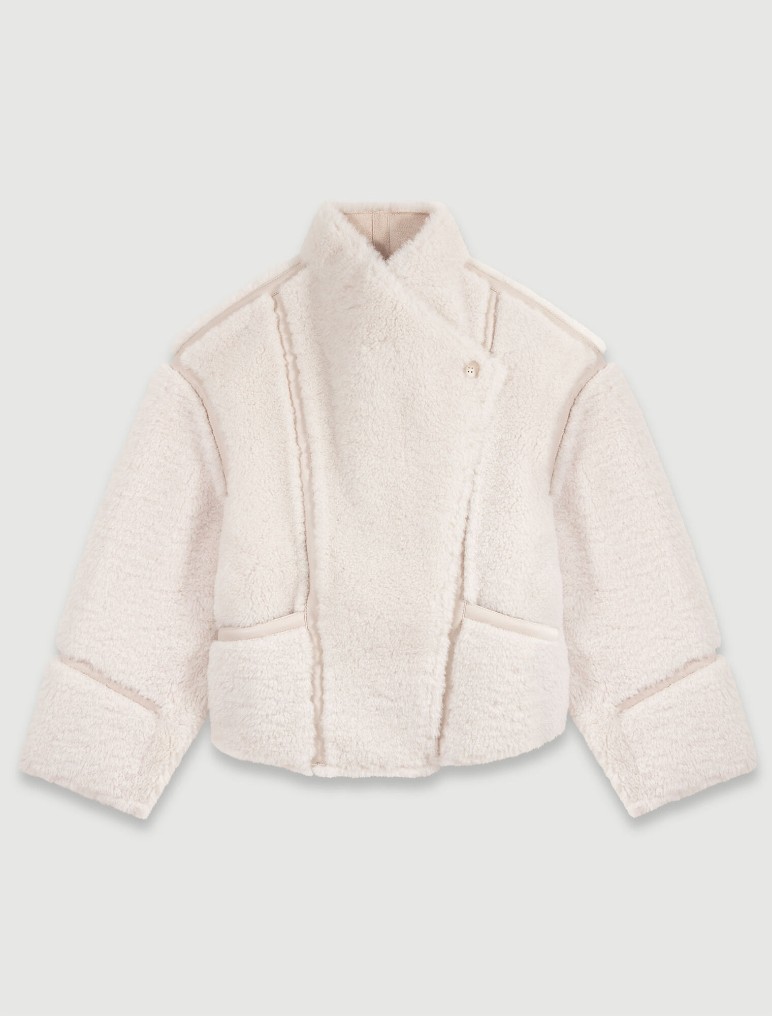 Cappotto corto in ecopelliccia