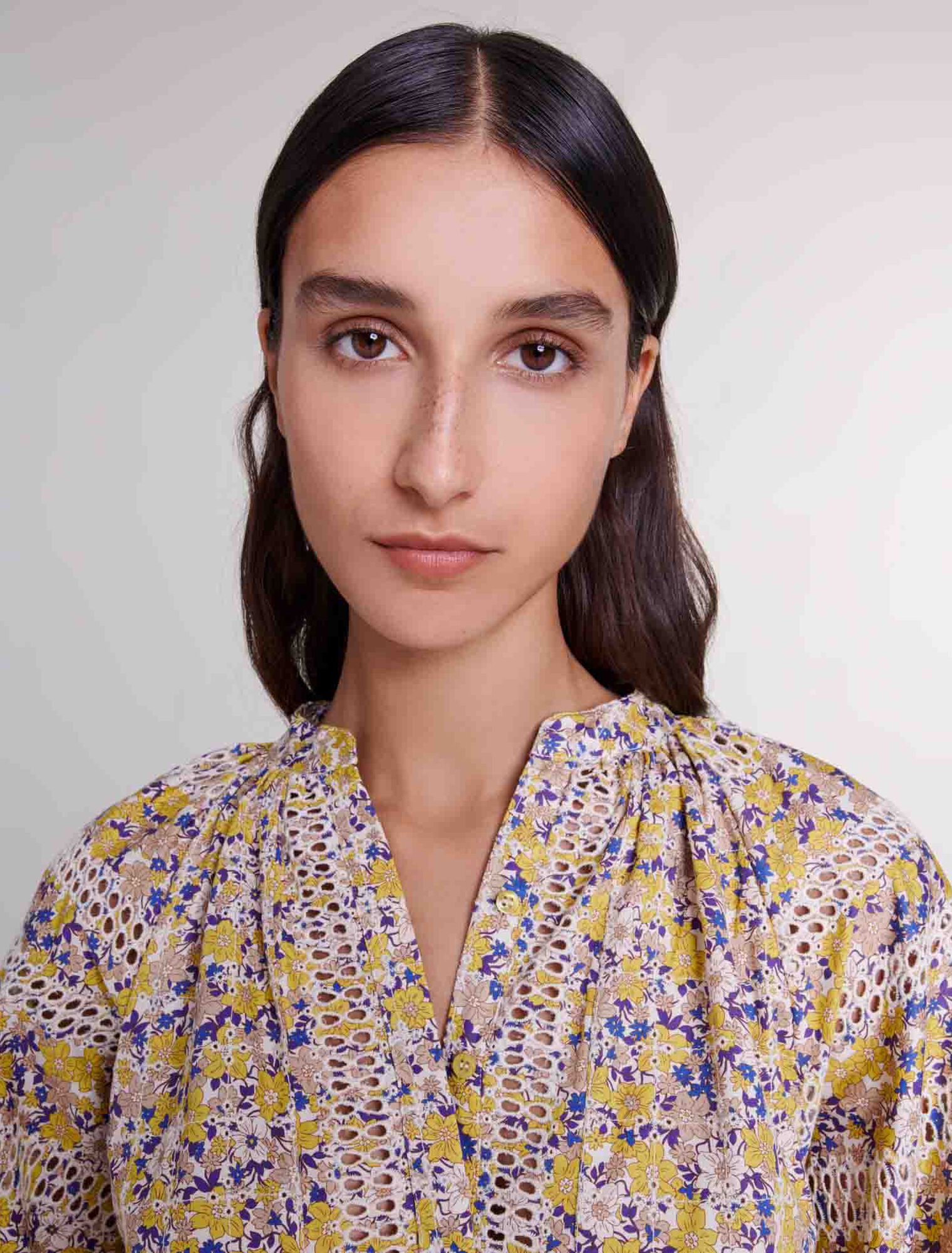 Blusa stampata e ricamata