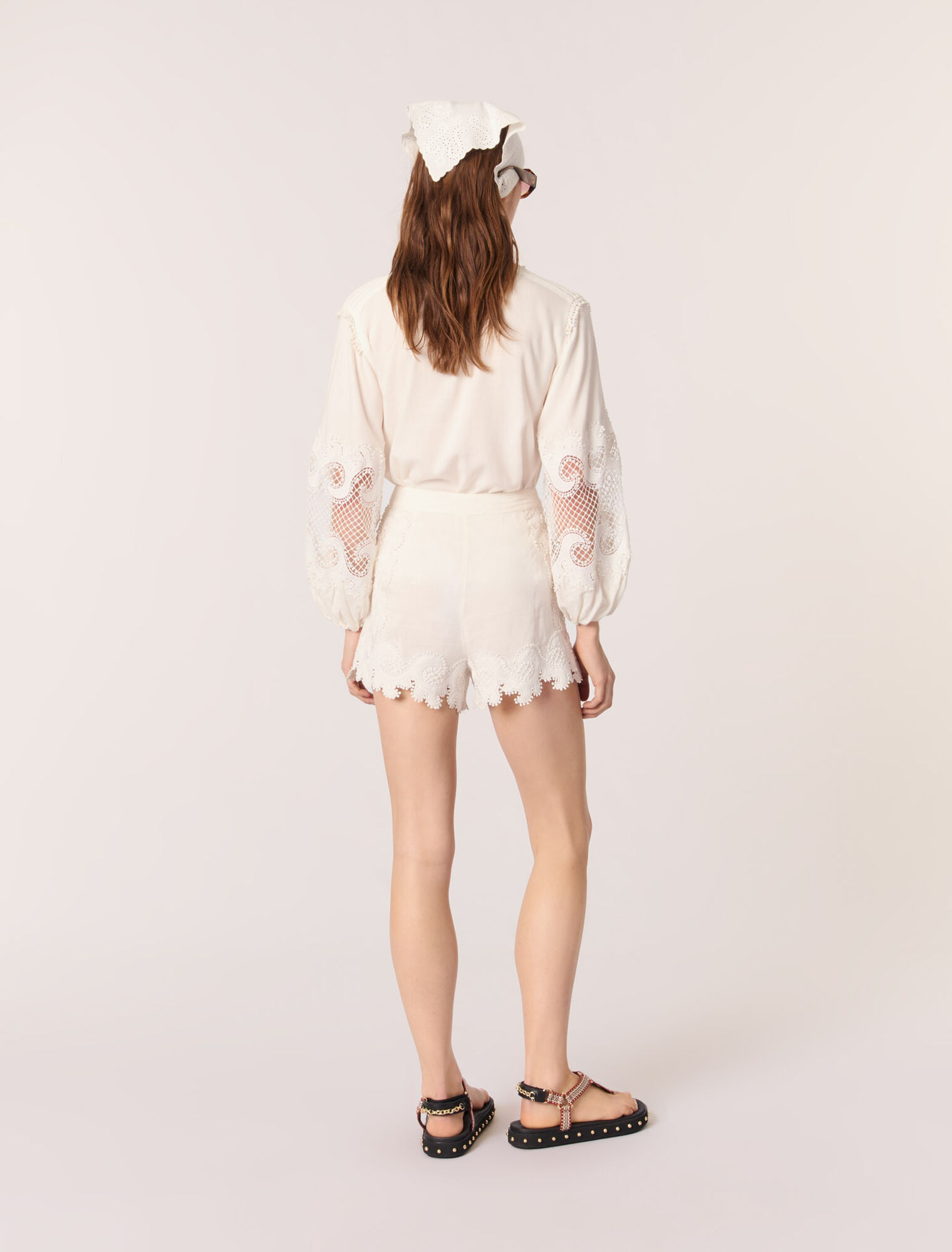 Shorts ricamati