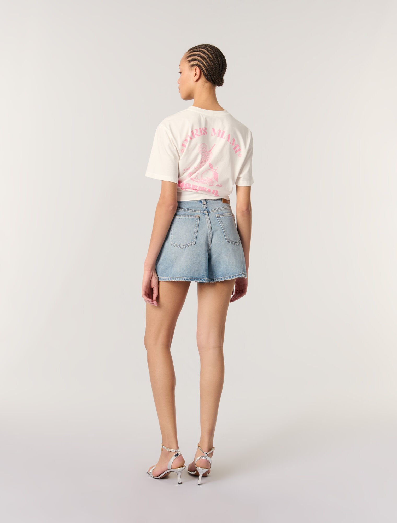 Shorts in denim con borchie