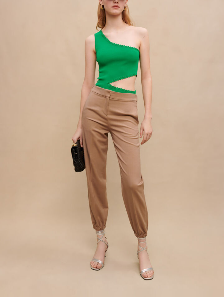 Pantaloni stretti alla caviglia