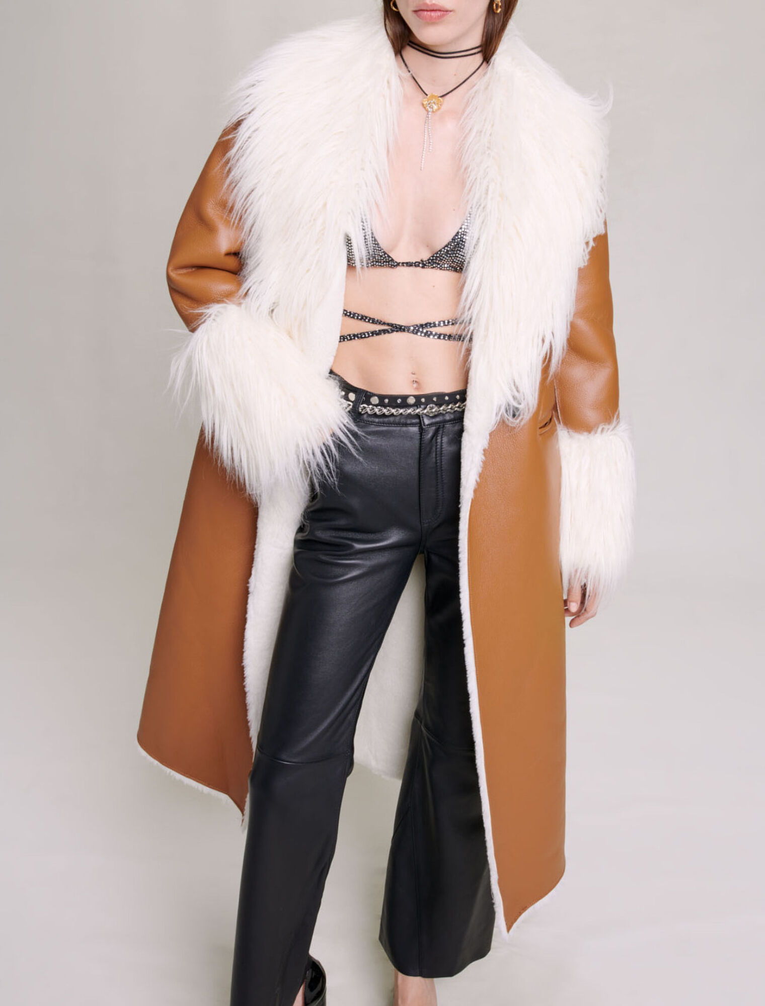 Cappotto lungo in ecopelliccia