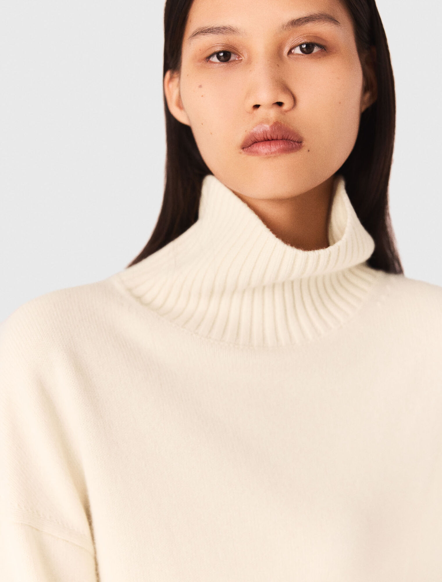 Maglione a collo alto in cachemire
