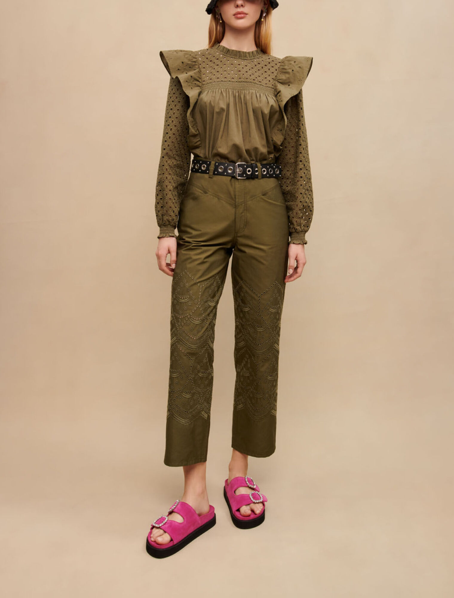 Pantaloni in cotone ricamato
