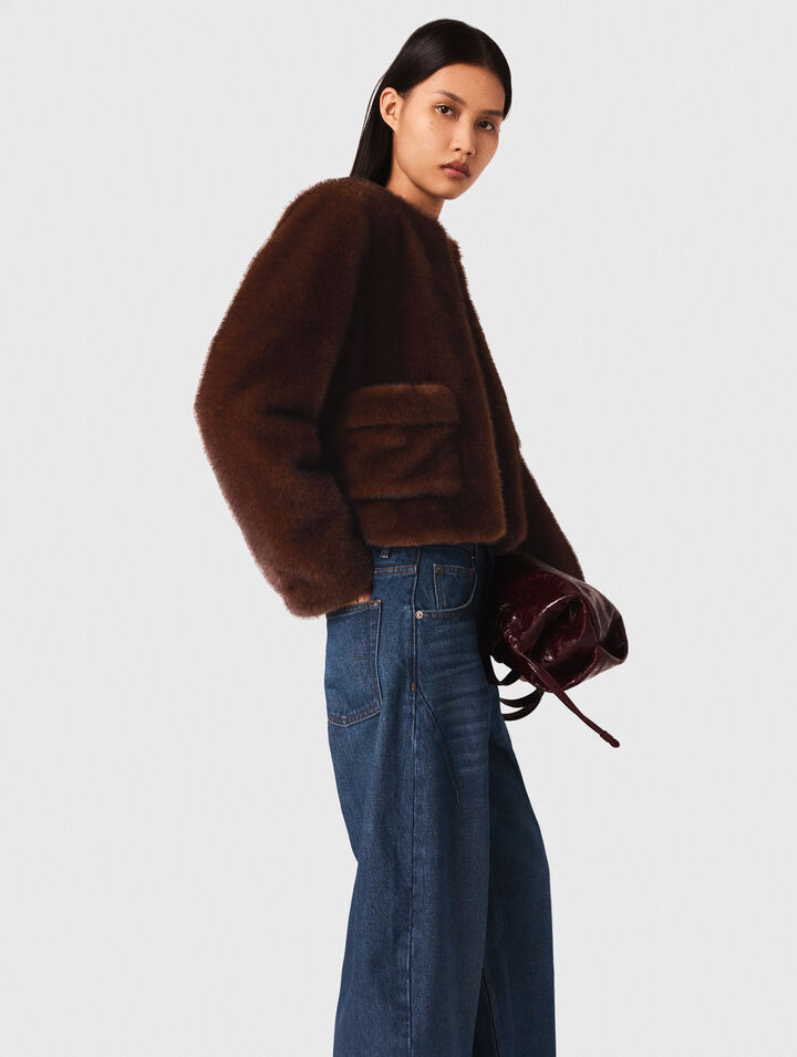 Cappotto corto in ecopelliccia