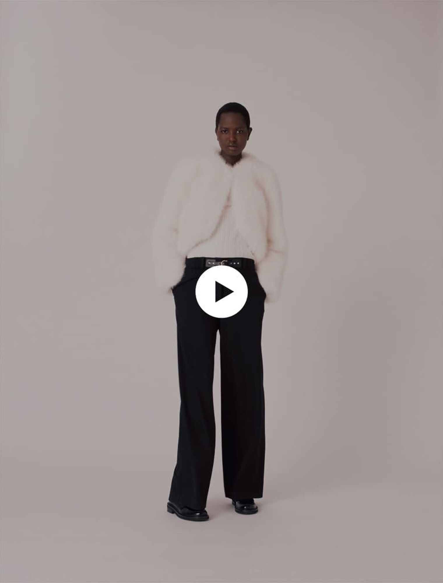Pantaloni da tailleur a gamba larga