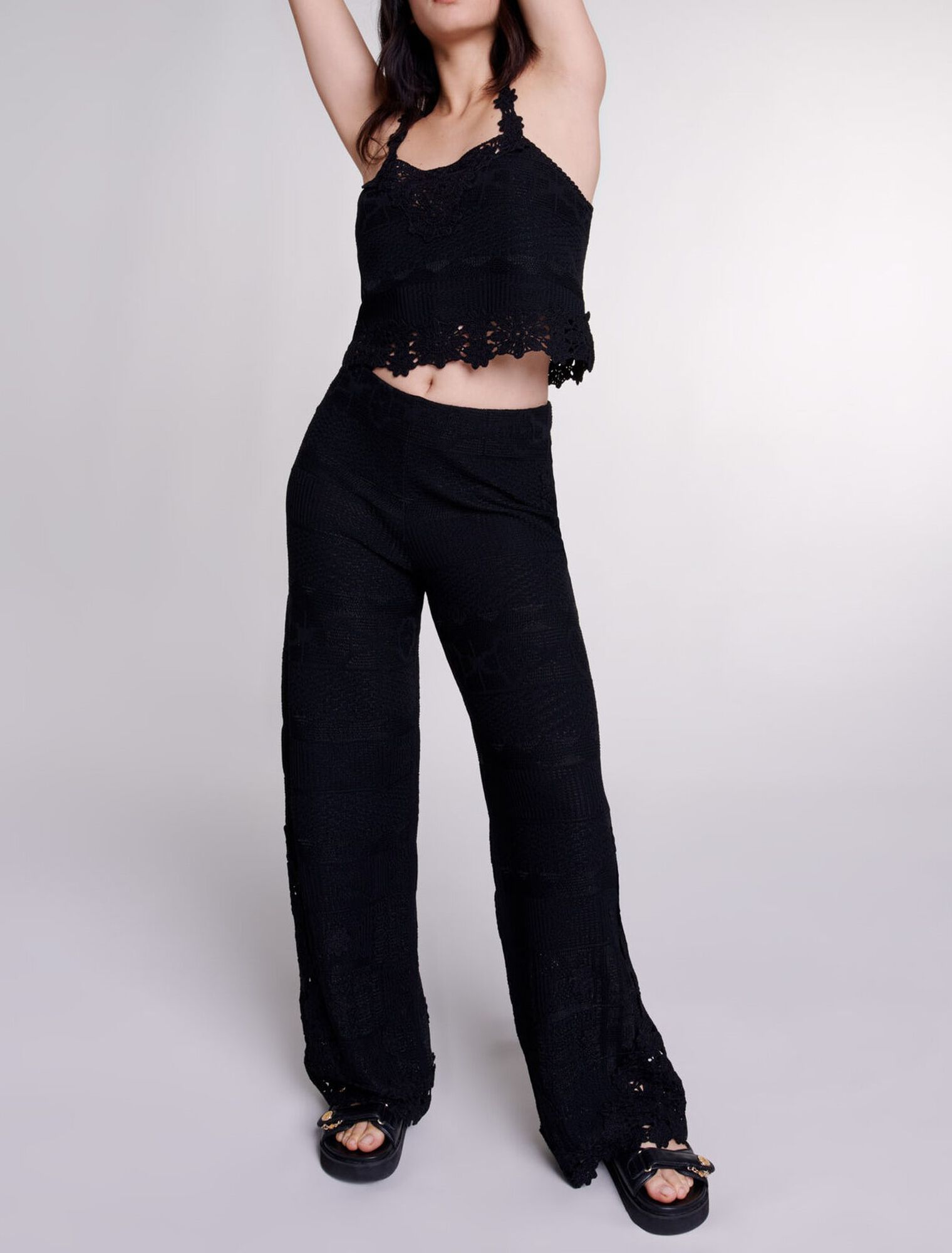 Top corto decorato con guipure