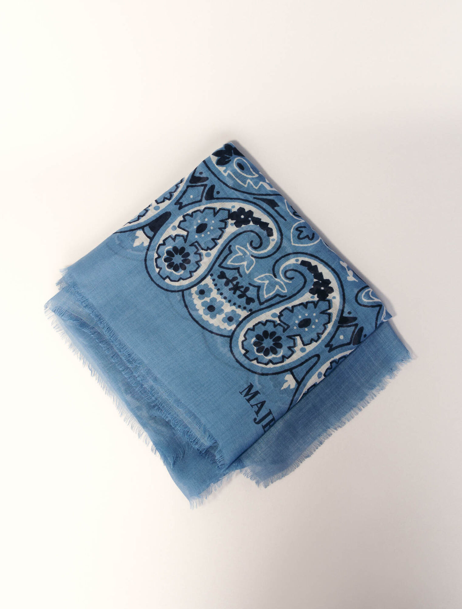 Scialle con stampa a bandana