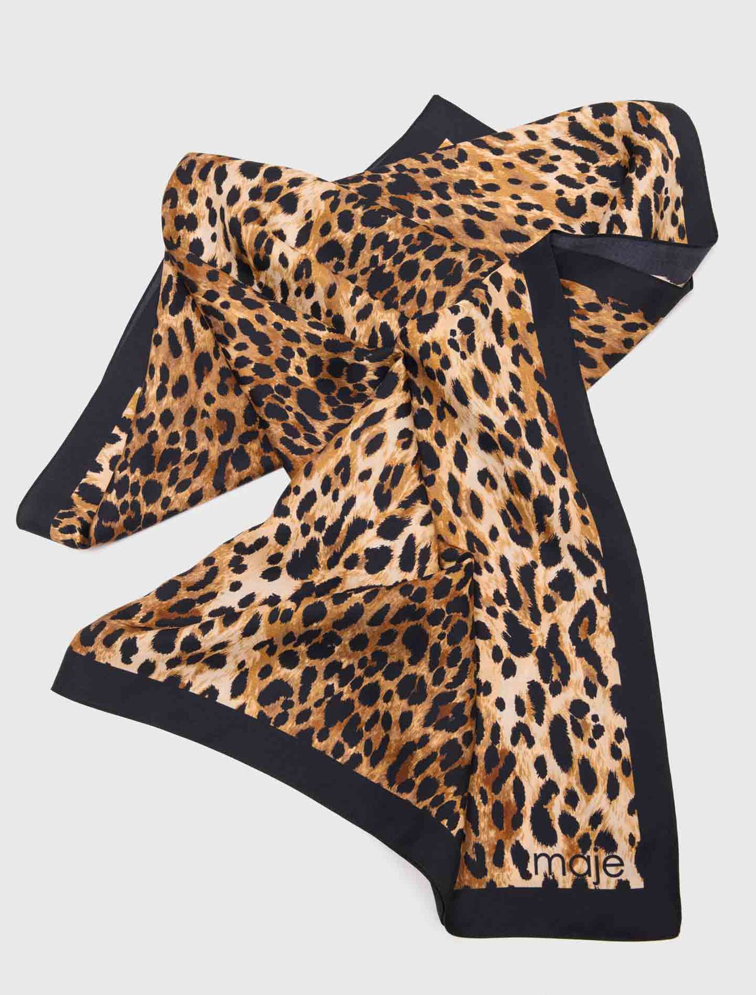 Foulard stampa leopardo