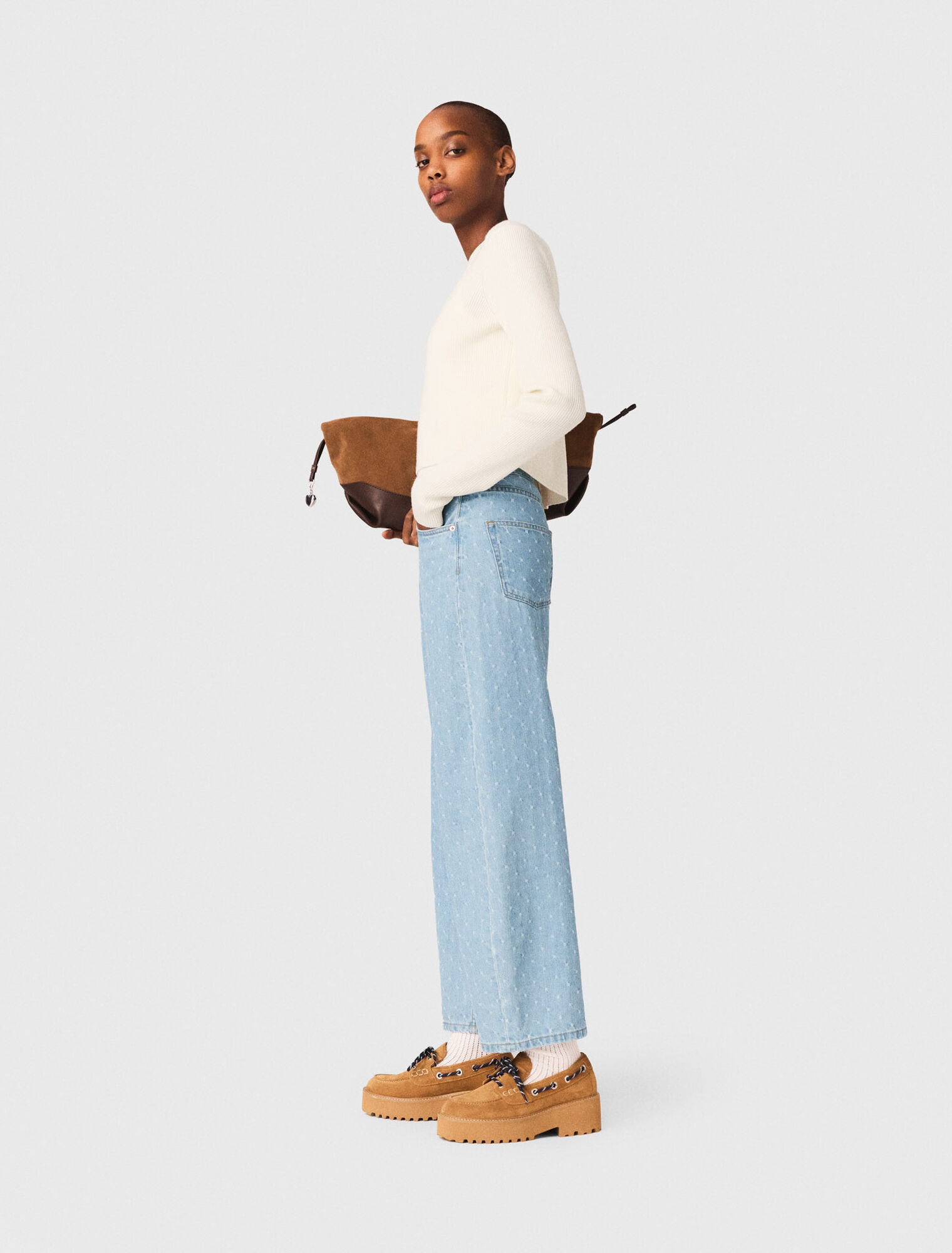 Maglione con bottoni gioiello