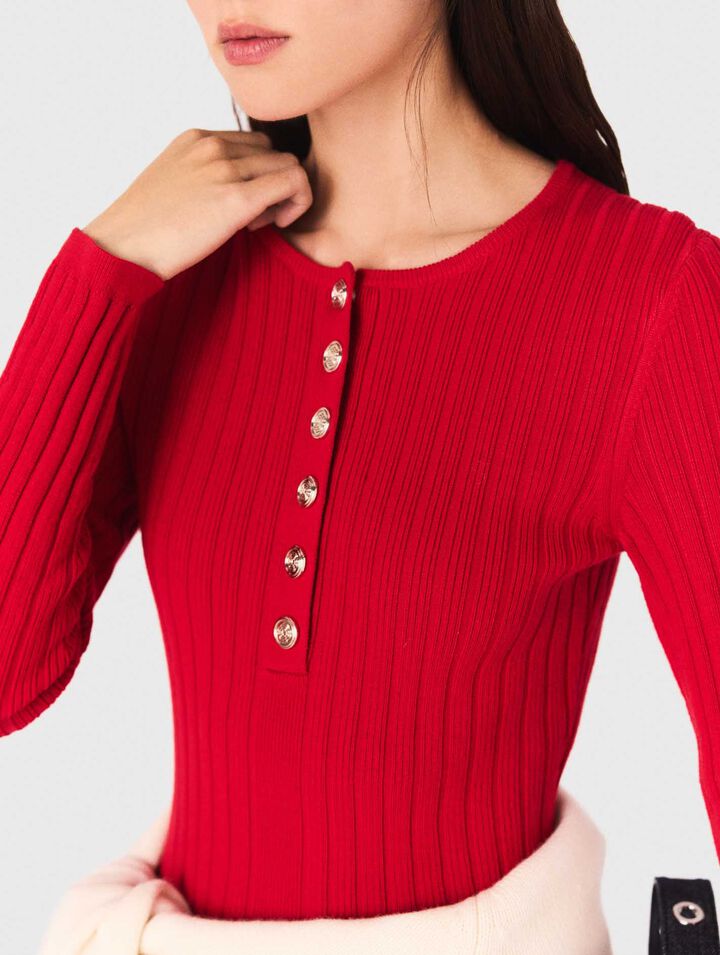 Abito in maglia con gonna svasata