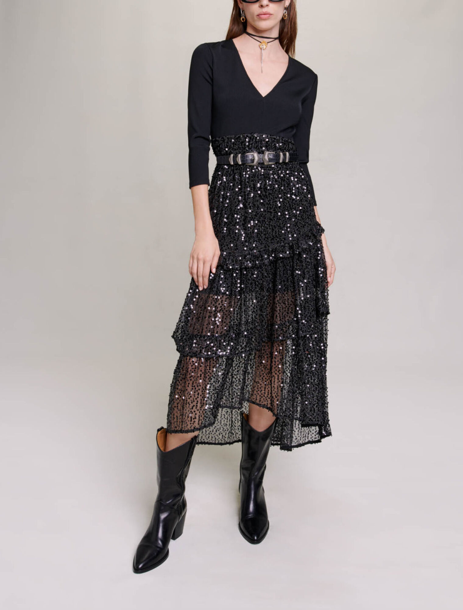 Abito lungo in mesh con paillettes