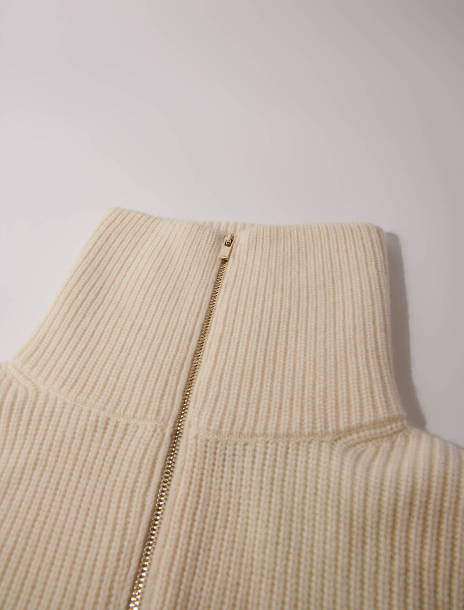 Collo con zip in lana e cashmere