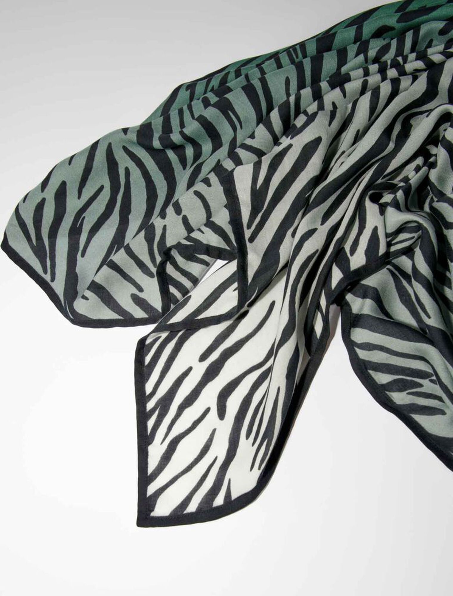 Foulard con stampa zebrata
