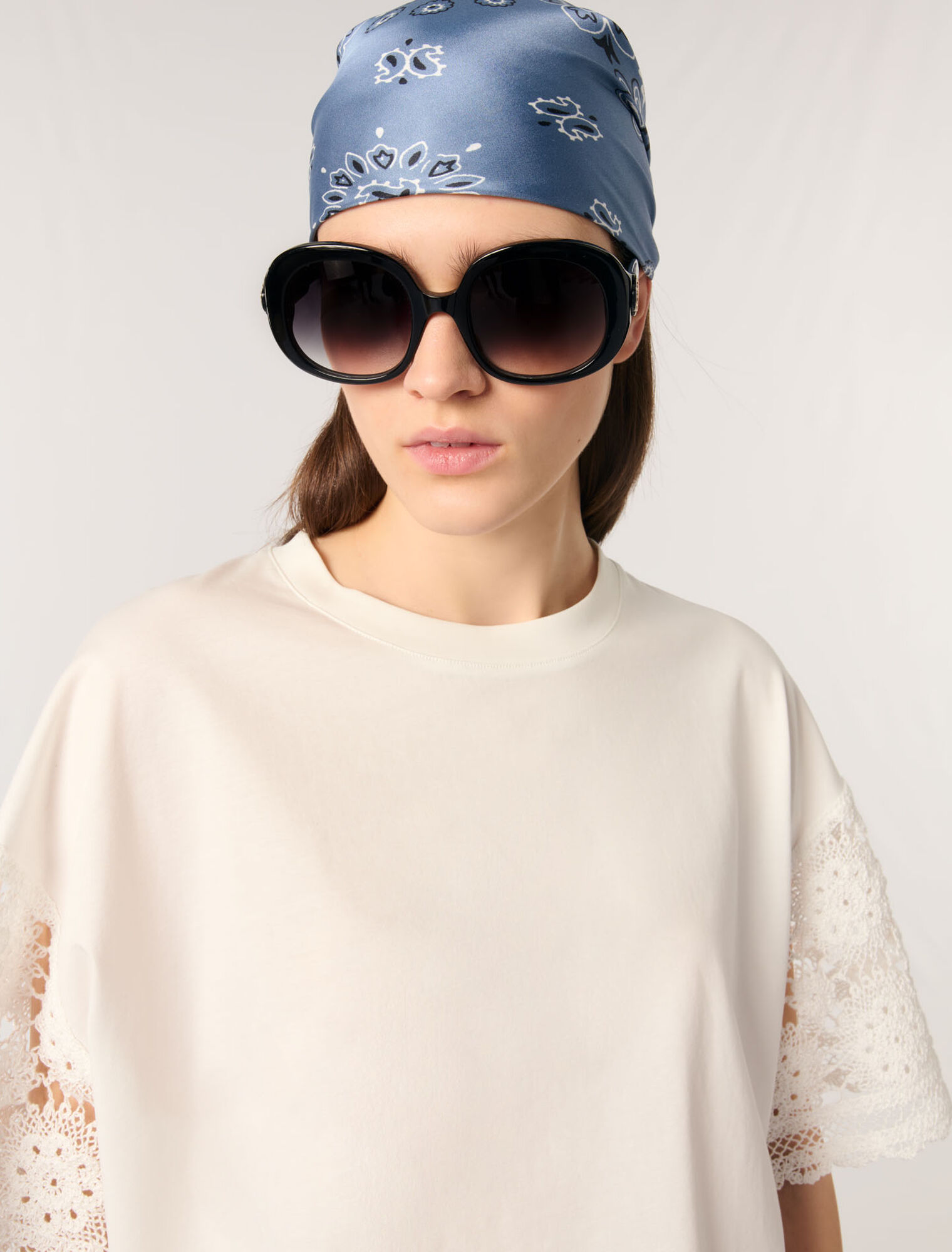 T-shirt con maniche in crochet