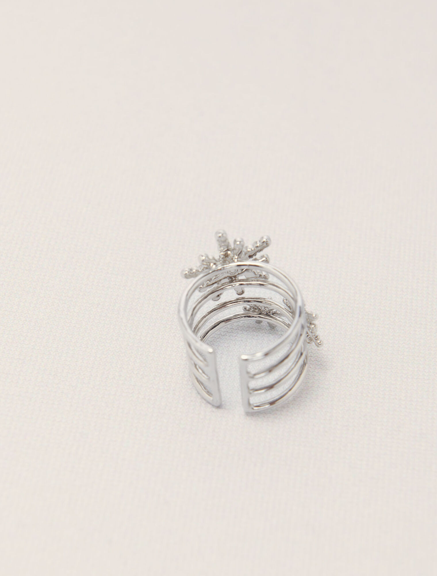 Anello a cerchi con stelle strass