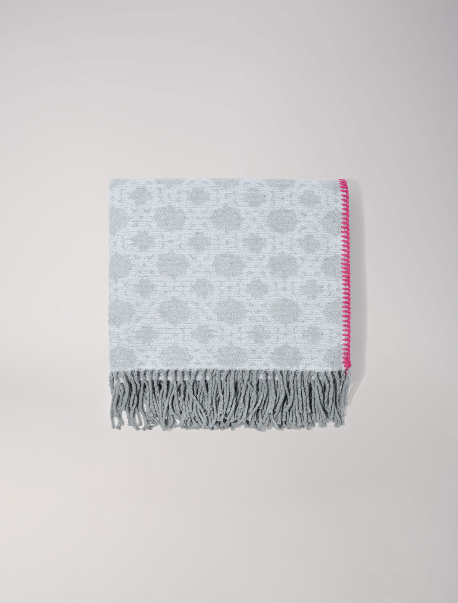 Poncho con monogramma