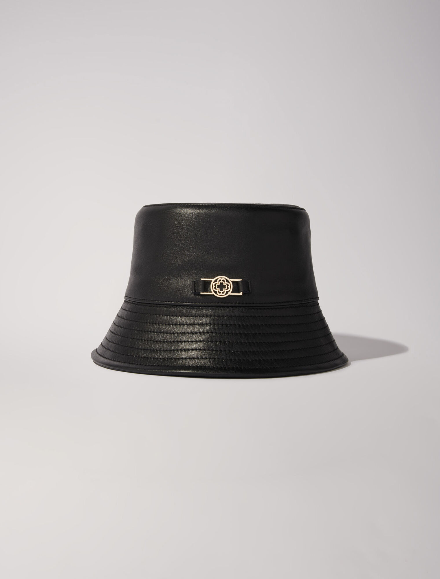 Cappello alla pescatora in pelle