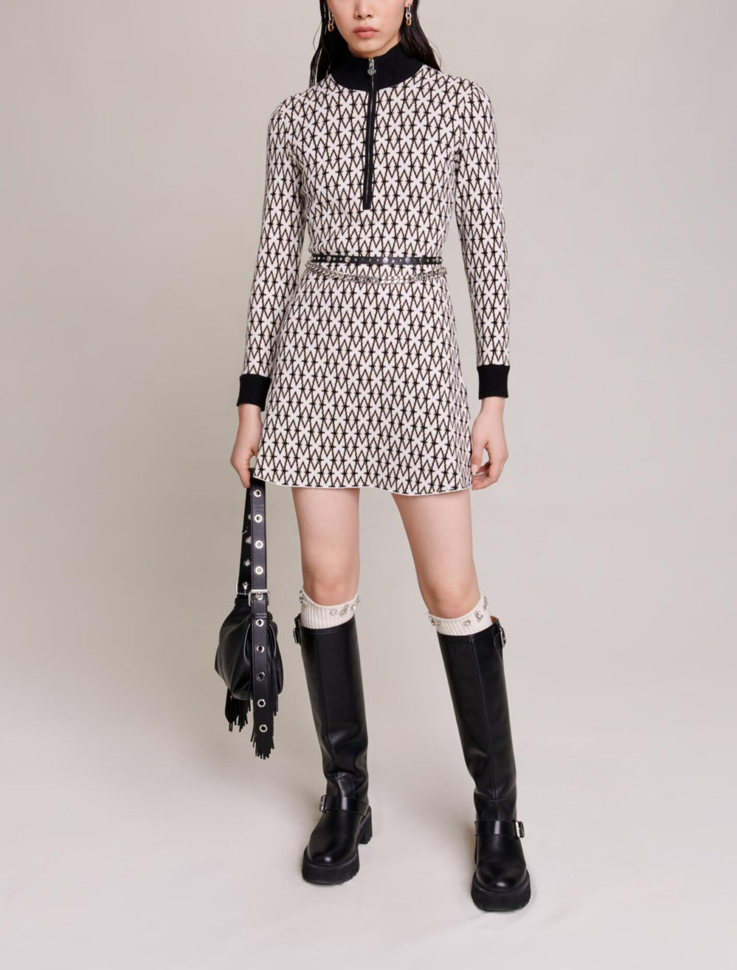 Abito corto monogramma in jacquard