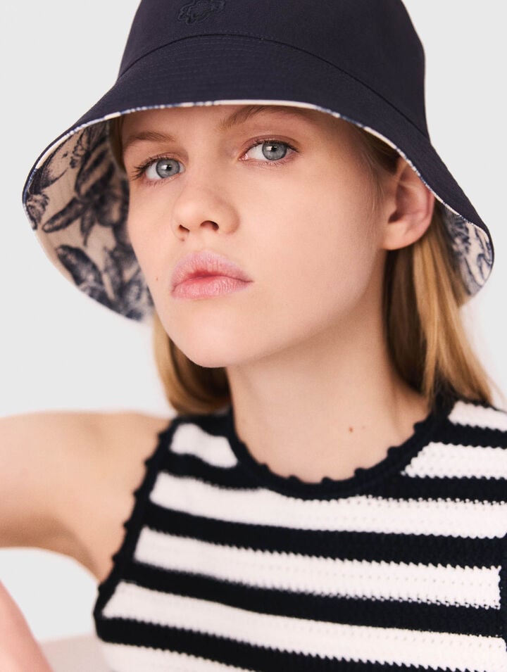 Cappello reversibile stampa frutta