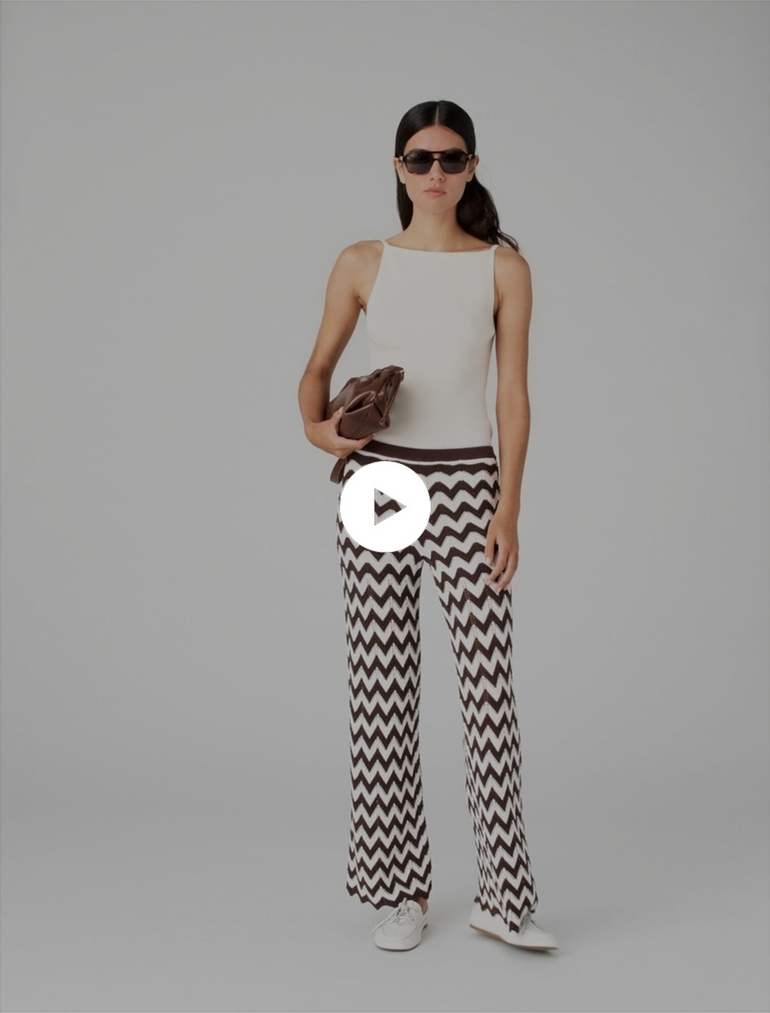 Pantaloni in crochet a zigzag