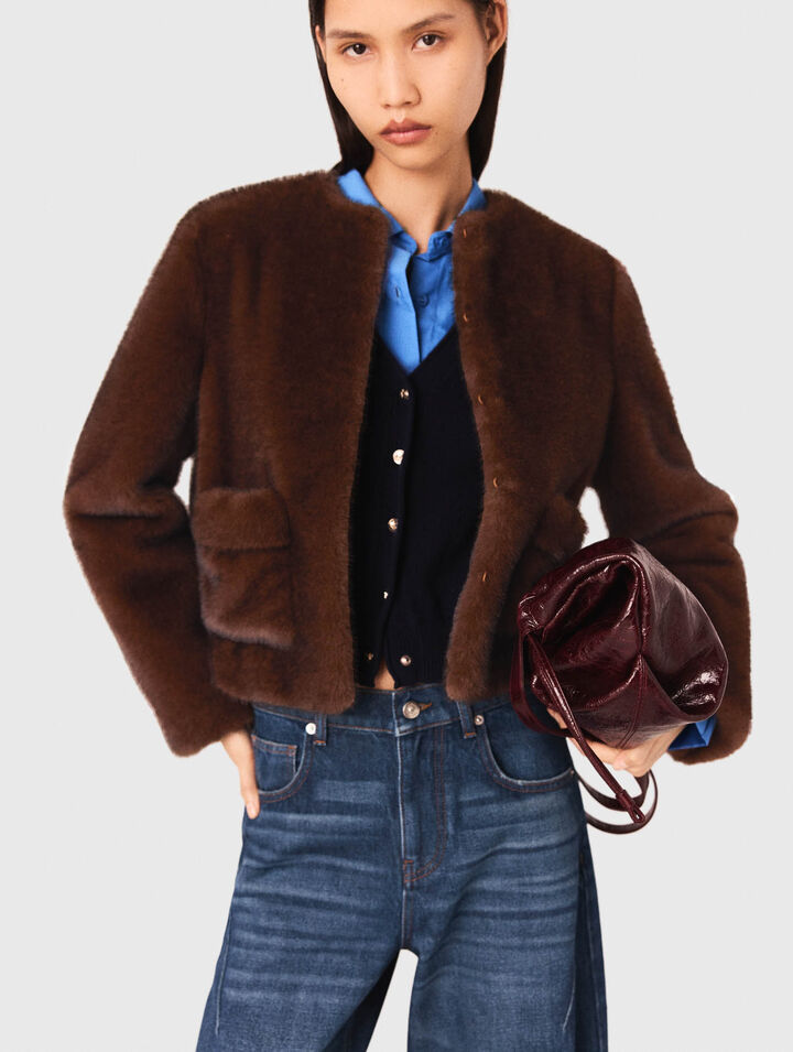 Cappotto corto in ecopelliccia