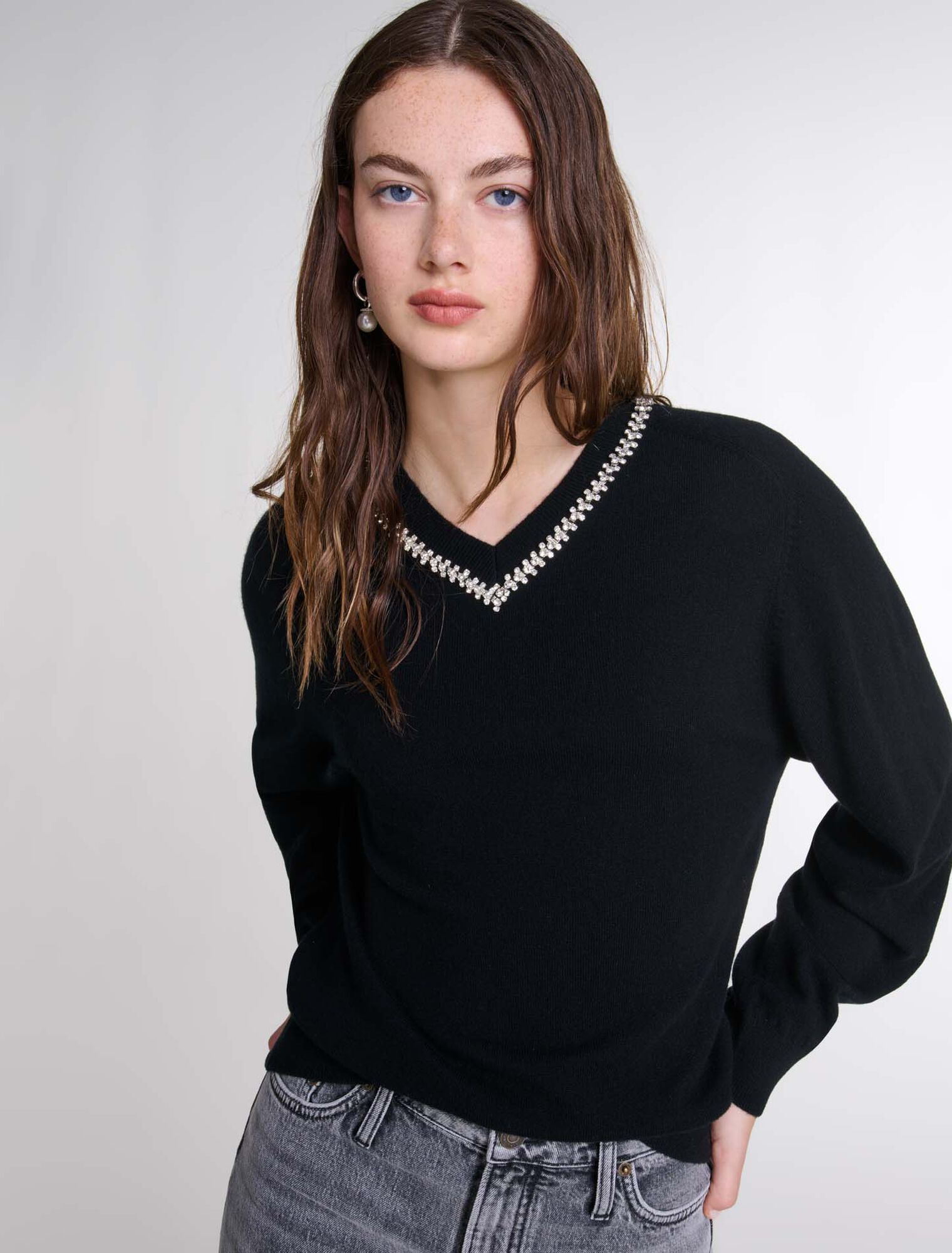 Pullover in maglia con collo strass
