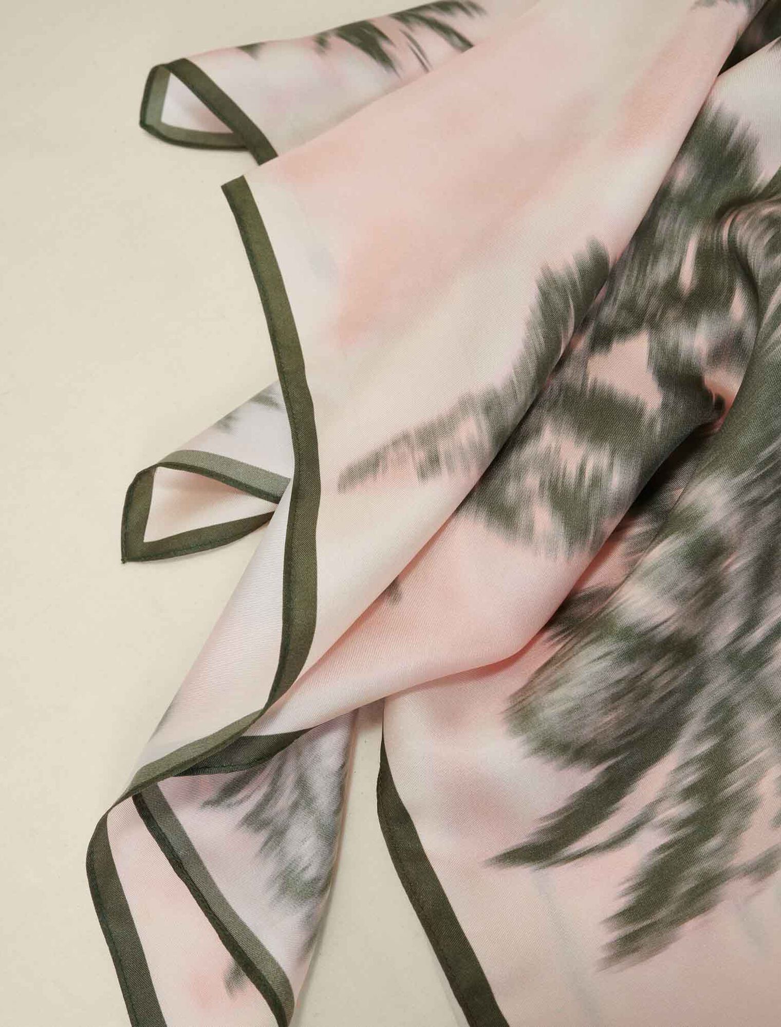 Sciarpa con stampa di palme