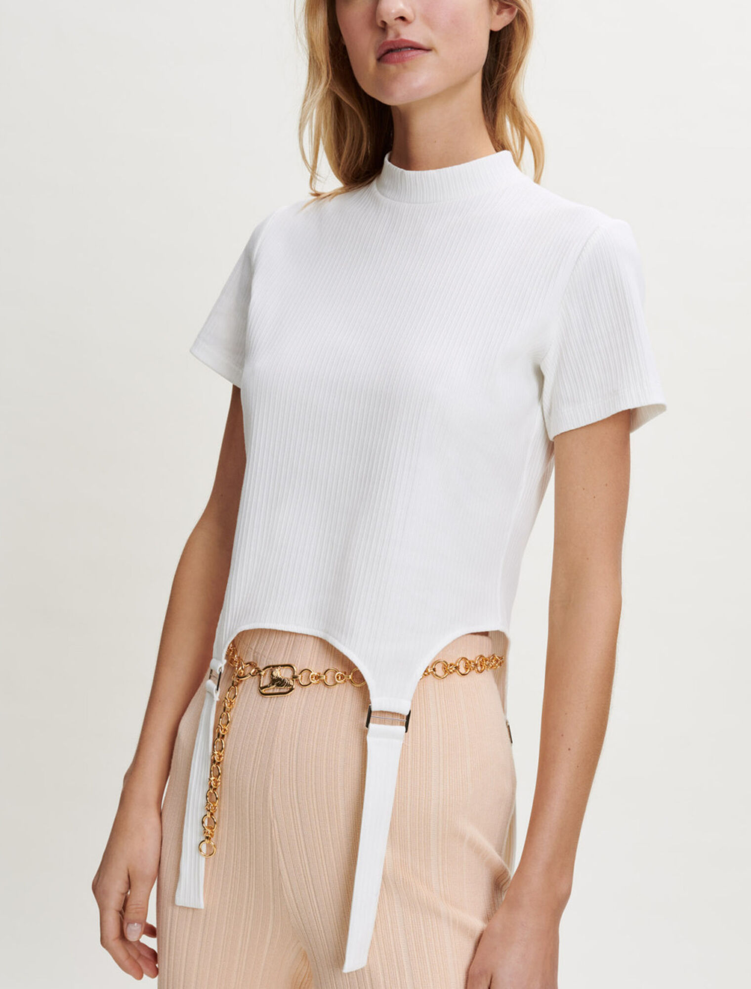 T-shirt con dettagli lingerie