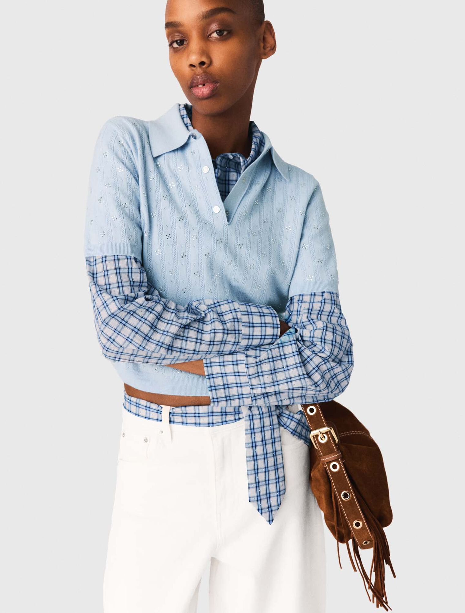 Pull corto strassato davanti