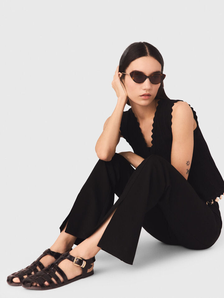 Pantaloni con spacco