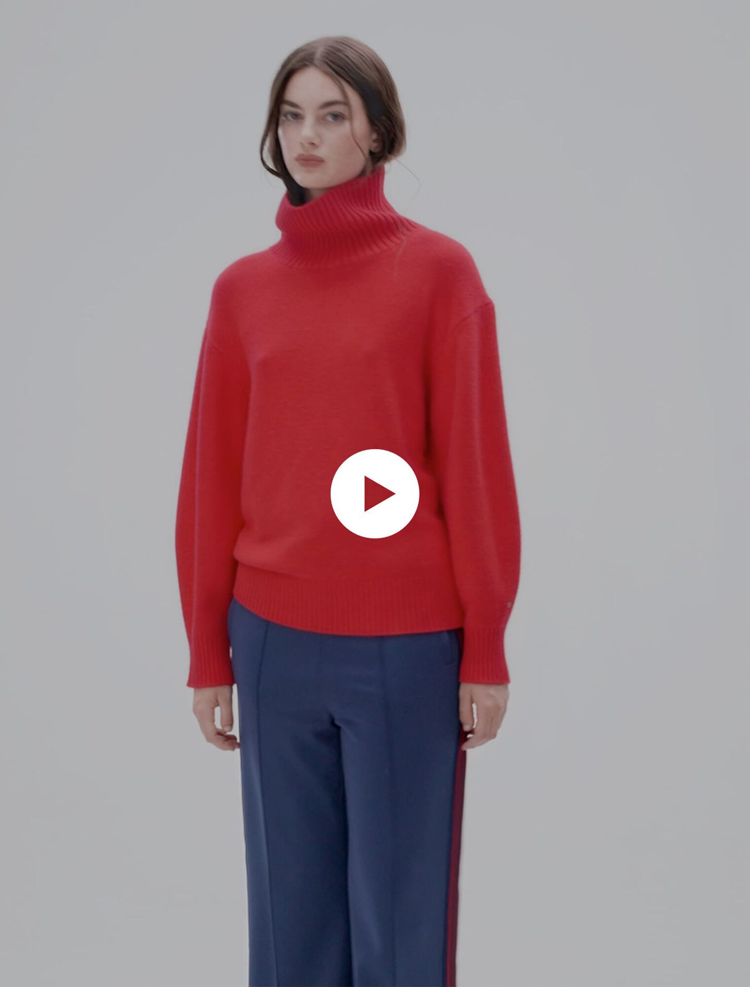 Maglione in cachemire a collo alto