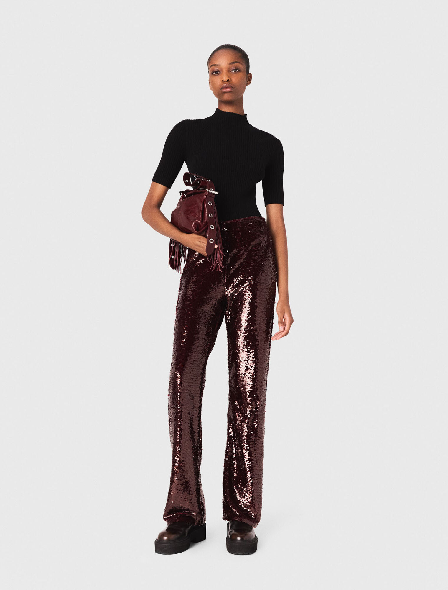 Pantaloni ricamati con paillettes