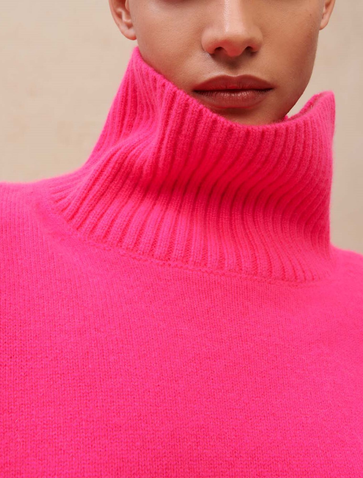 Maglione a collo alto in cashmere