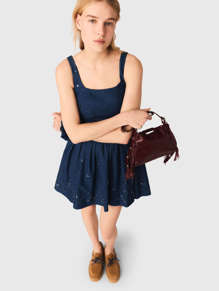 Abito svasato in denim ricamato