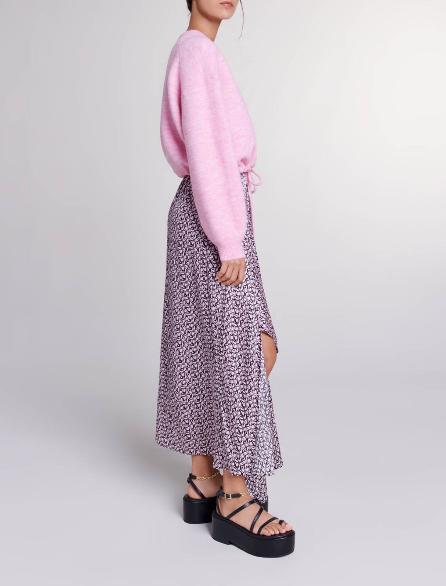 Pull corto in maglia allacciato
