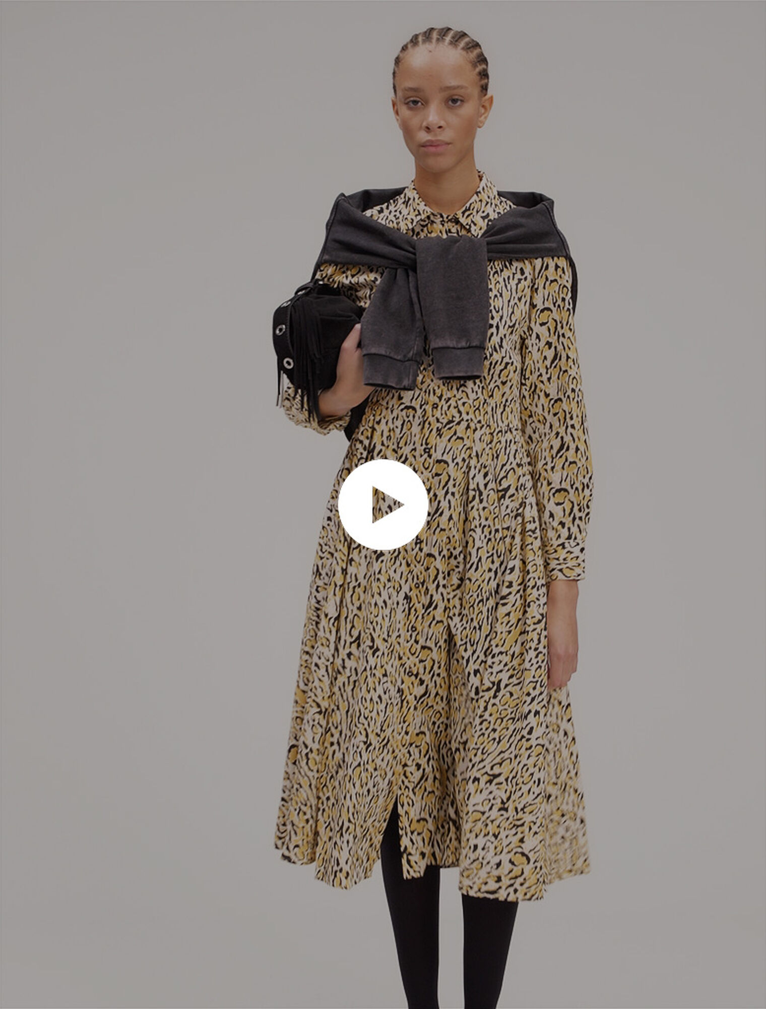 Abito midi con stampa leopardata